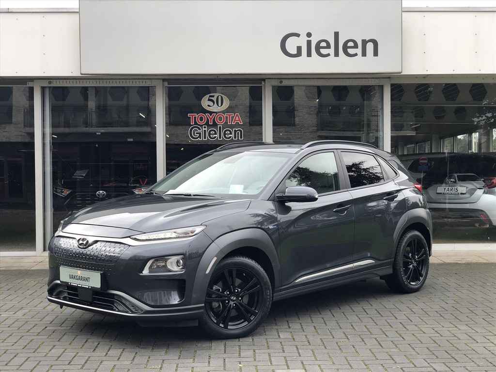 Hyundai Kona EV 64kWh 204pk Premium | Eerste eigenaar, Head up display, Parkeersensoren, Leer, Stoel + Stuurverwarming, Krell, BTW Auto